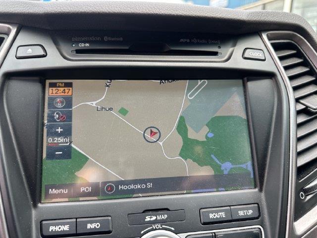 2015 Hyundai Santa Fe - $17,995