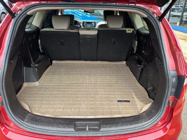 2015 Hyundai Santa Fe - $17,995