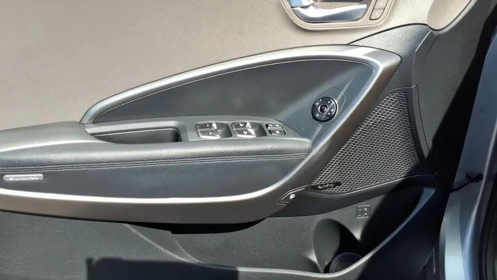2018 Hyundai SANTA FE Limited Ultimate