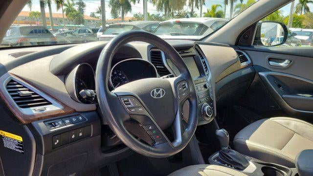 2017 Hyundai SANTA FE SE Ultimate