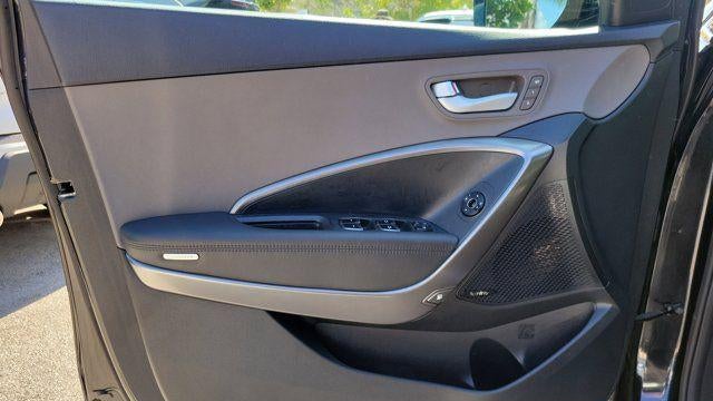2017 Hyundai SANTA FE SE Ultimate
