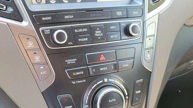 2017 Hyundai SANTA FE SE Ultimate