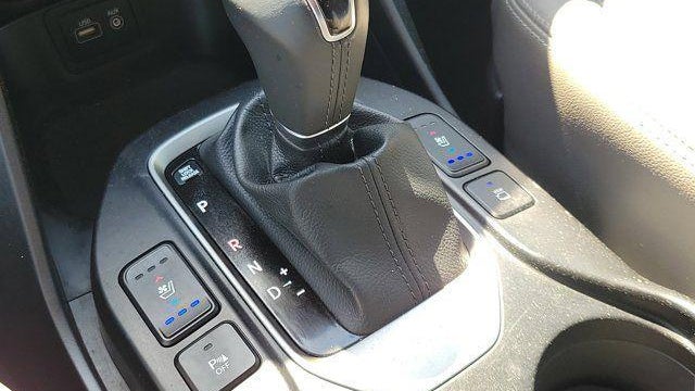 2017 Hyundai SANTA FE SE Ultimate