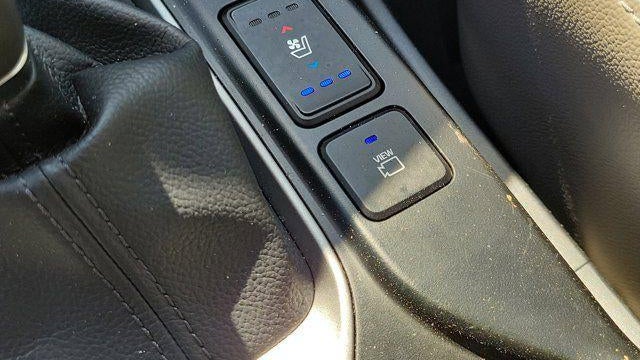2017 Hyundai SANTA FE SE Ultimate