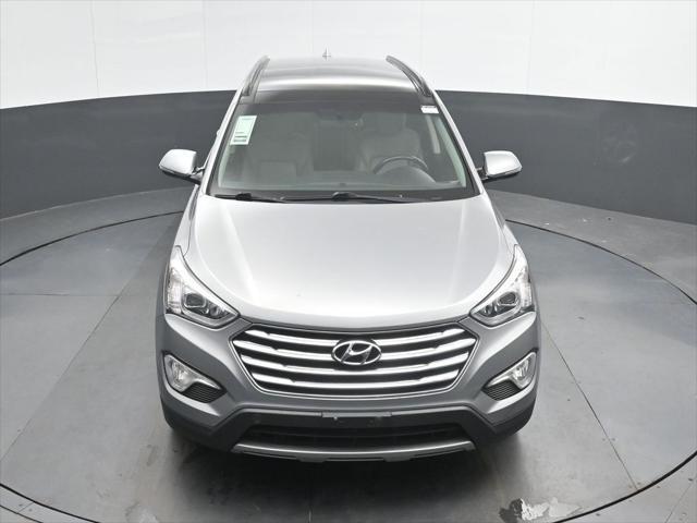 2015 Hyundai Santa Fe - $13,050