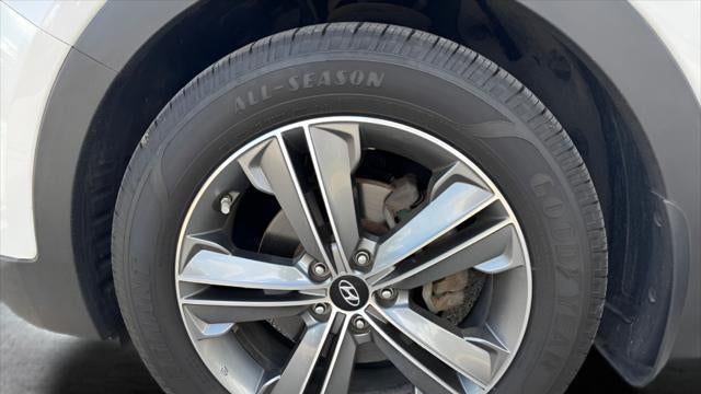 2016 Hyundai SANTA FE Limited