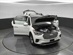 2017 Santa FE Thumbnail 39