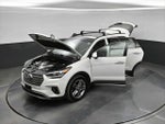 2017 Santa FE Thumbnail 40