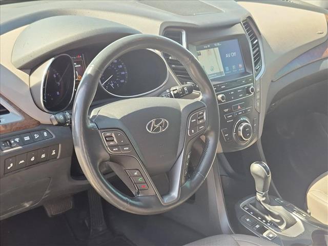 2019 Hyundai Santa Fe Xl - $16,599