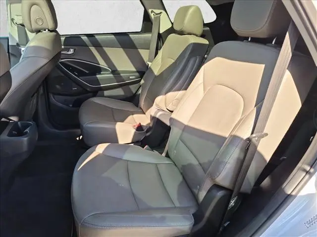 2019 Hyundai Santa Fe Xl - $13,990