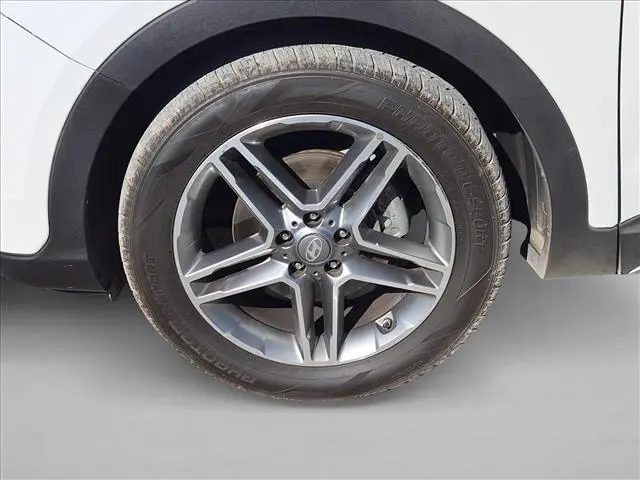 2019 Hyundai Santa Fe Xl - $13,990