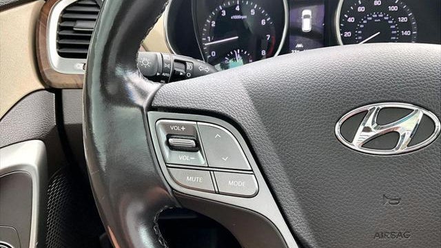 2018 Hyundai SANTA FE SE Ultimate