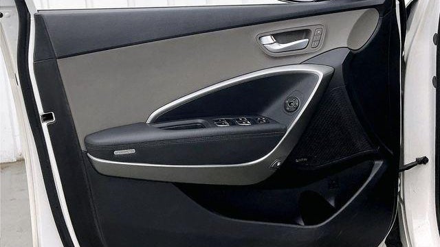 2018 Hyundai SANTA FE SE Ultimate