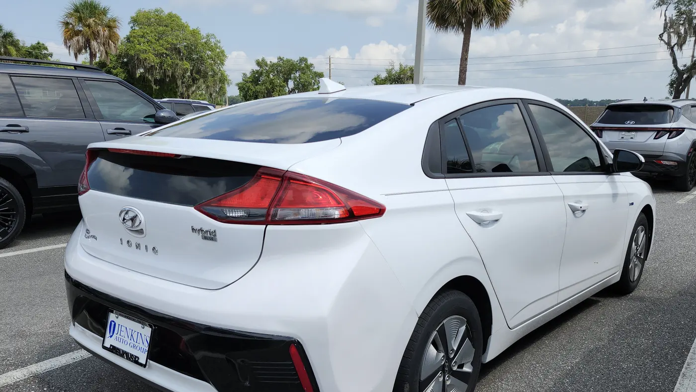 2017 Hyundai IONIQ Hybrid Blue