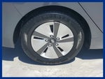 2017 IONIQ Hybrid Thumbnail 3