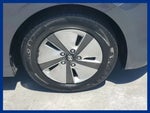 2017 IONIQ Hybrid Thumbnail 4