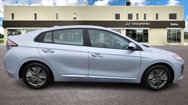 2021 Hyundai IONIQ Plug-in Hybrid SE