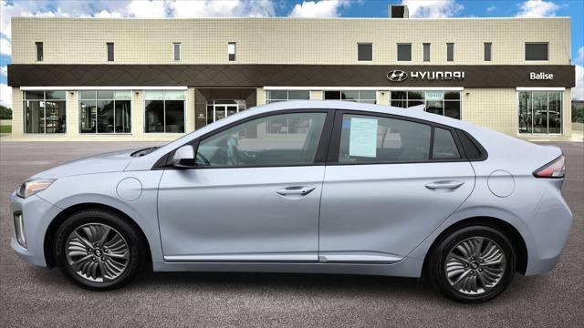 2021 Hyundai IONIQ Plug-in Hybrid SE