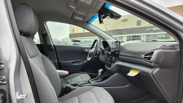 2021 Hyundai IONIQ Plug-in Hybrid SE