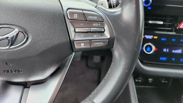 2021 Hyundai IONIQ Plug-in Hybrid SE