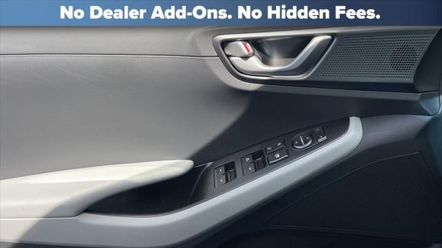 2021 Hyundai IONIQ Plug-in Hybrid SE