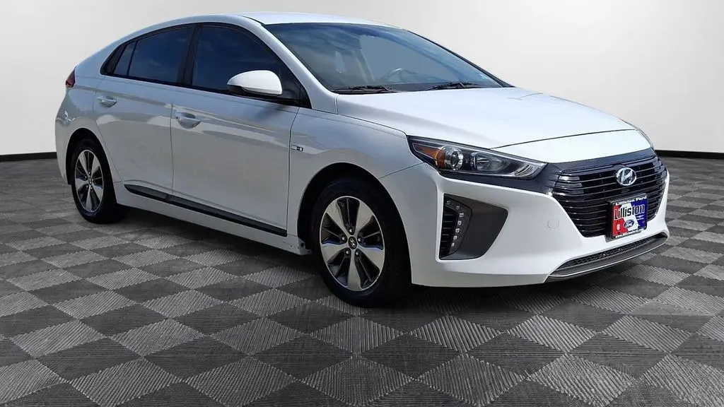2019 Hyundai IONIQ Plug-in Hybrid Base
