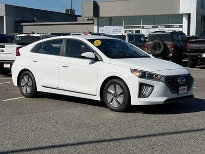 2022 Hyundai Ioniq Hybrid SE 4DR Hatchback