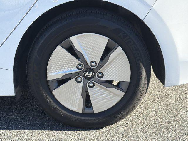 2021 Hyundai Ioniq - $16,974