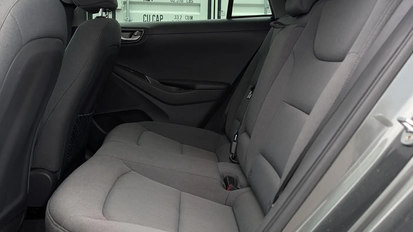 2022 Hyundai IONIQ Hybrid SE