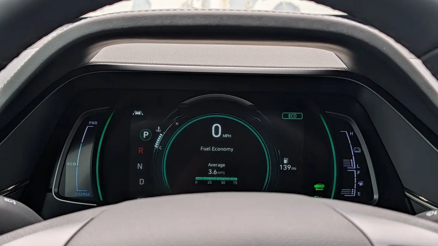 2022 Hyundai IONIQ Hybrid SE