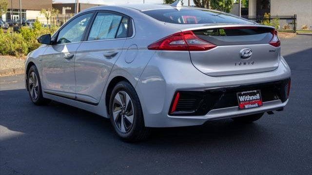 2018 Hyundai IONIQ Hybrid SEL