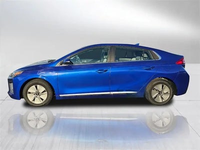 2022 Hyundai Ioniq Hybrid SE 4DR Hatchback