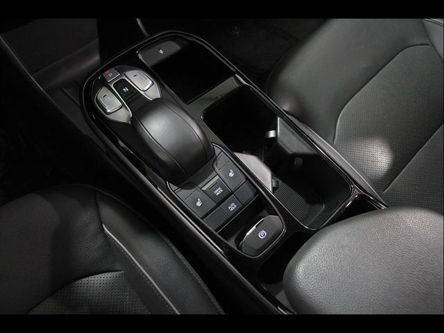 2020 Hyundai Ioniq - $13,948