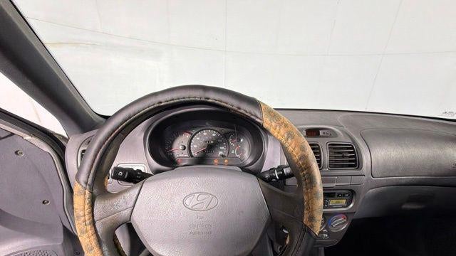 2001 Hyundai ACCENT GL