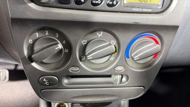 2001 Hyundai ACCENT GL