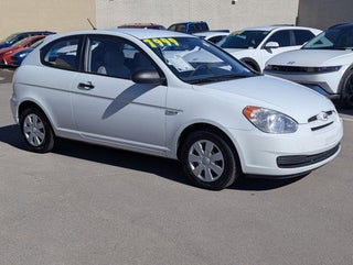 2007 Hyundai ACCENT with Nordic White Exterior