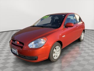 2011 Hyundai ACCENT with Tango Red Metallic Exterior