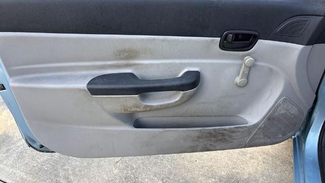 2011 Hyundai ACCENT GL