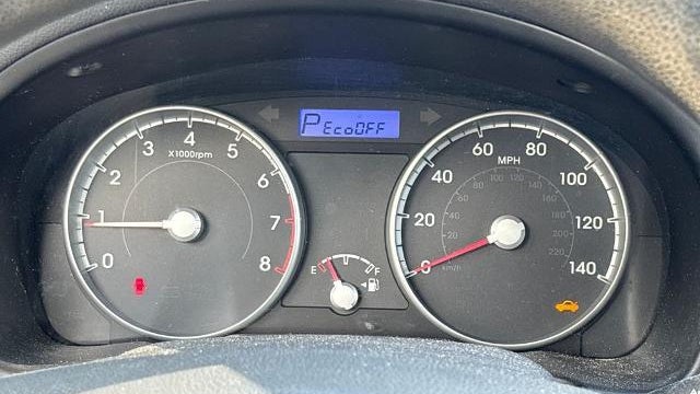 2011 Hyundai ACCENT GL