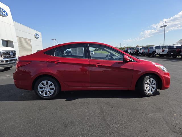2015 Hyundai Accent - $8,000