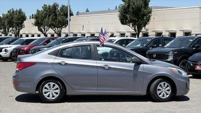 2016 Hyundai ACCENT SE
