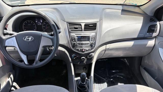 2016 Hyundai ACCENT SE