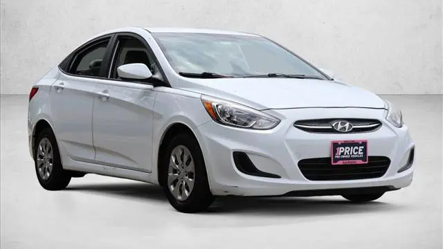 2017 Hyundai ACCENT SE