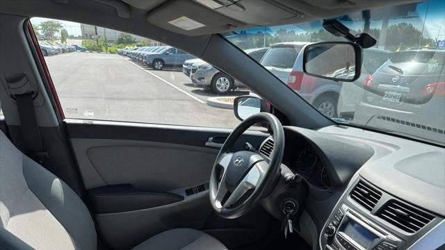 2013 Hyundai ACCENT GLS