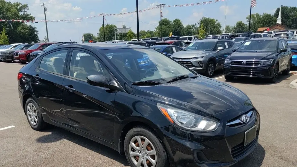 2013 Hyundai ACCENT GLS