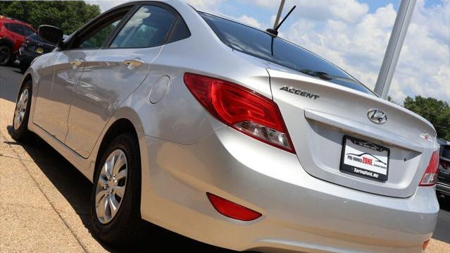 2017 Hyundai ACCENT SE