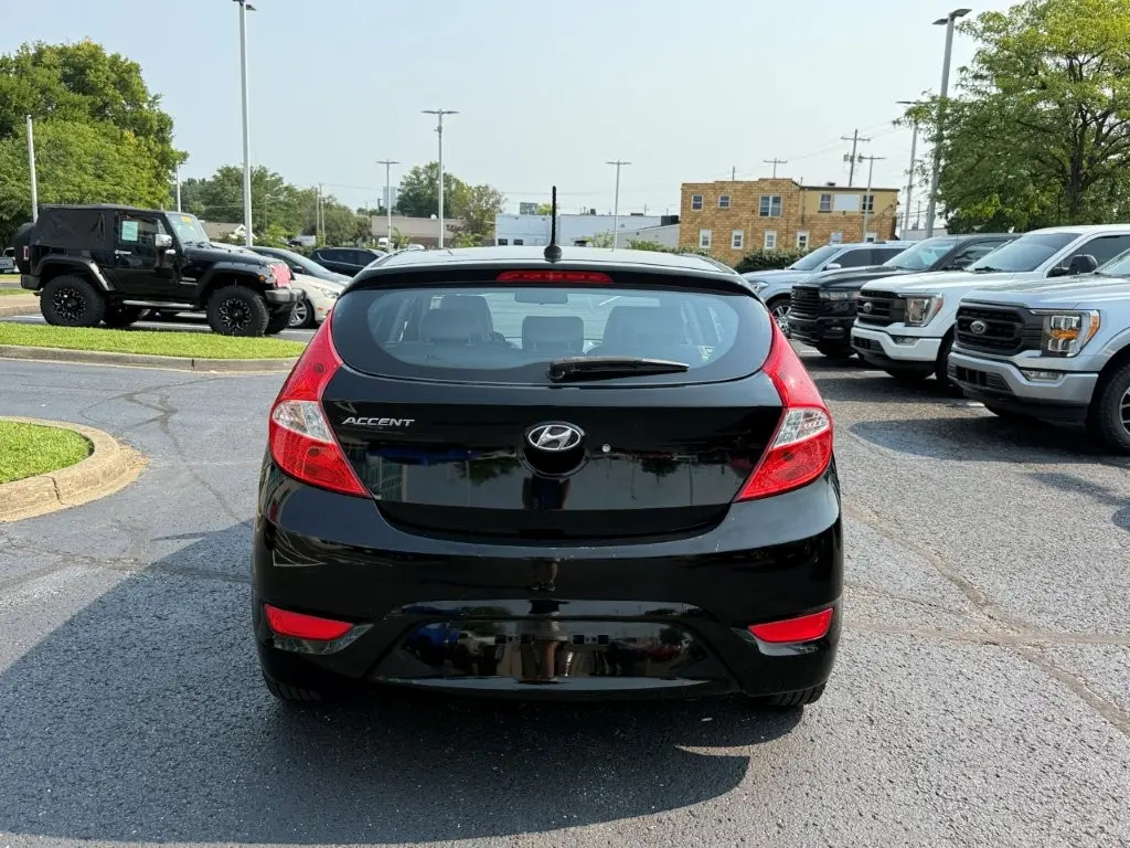 2015 Hyundai Accent - $6,999