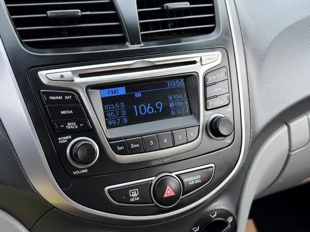 2015 Hyundai Accent - $6,999