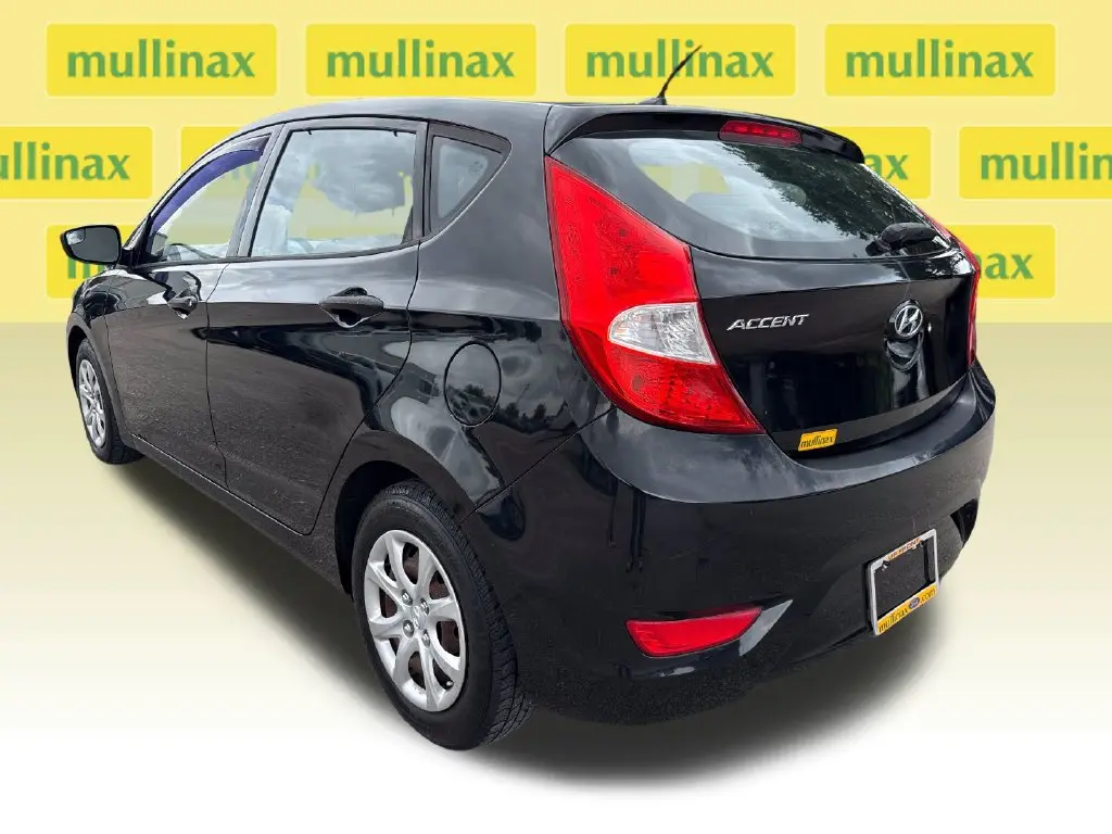 2014 Hyundai Accent - $8,901