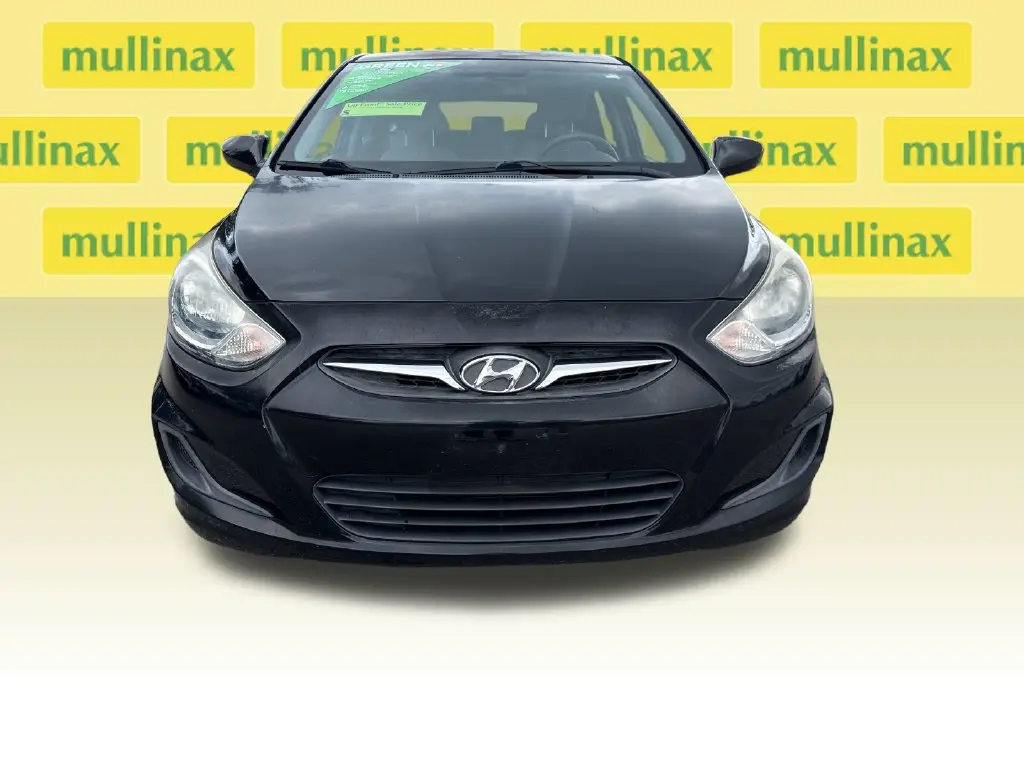 2014 Hyundai Accent - $8,901